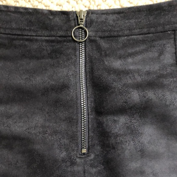 Navy Blue High Wasted Skirt - Picture 5 of 6